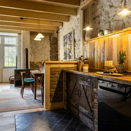 In Historic Country Style *