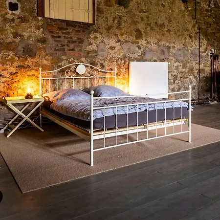 Tatil Evi In Historic Country Style *