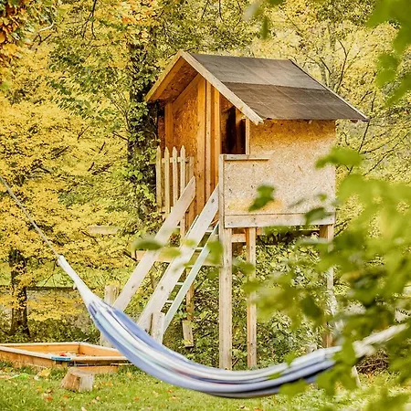 In Historic Country Style Tatil Evi Kall