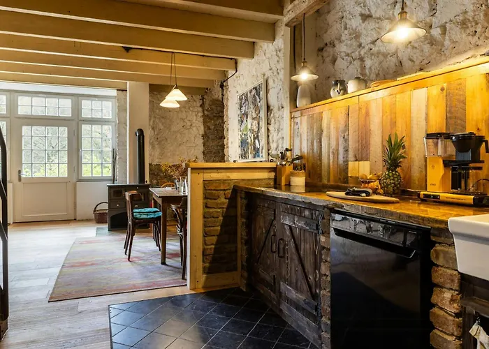 In Historic Country Style *