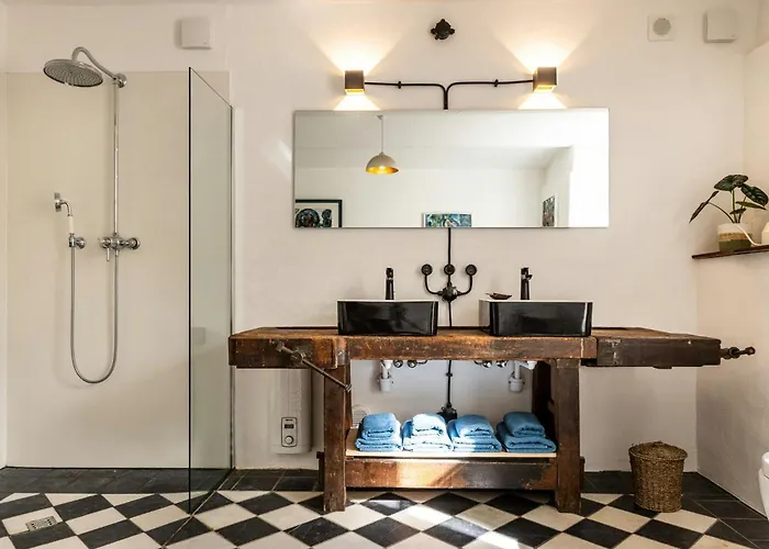 Prázdninový dům In Historic Country Style Kall